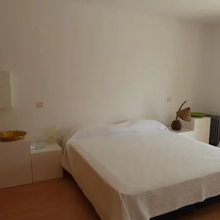 T1 Marina Apartment