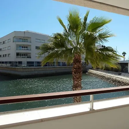 T1 Marina *